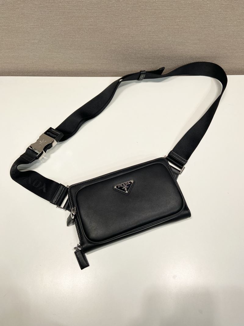Pra*a waist chest packs